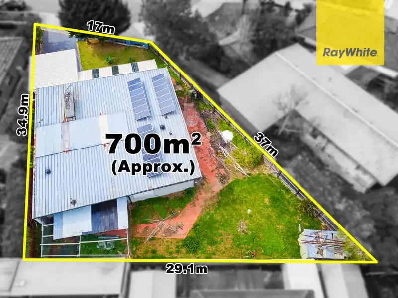 Main view of Homely house listing, 33 Chelmsford Crescent, St Albans VIC 3021