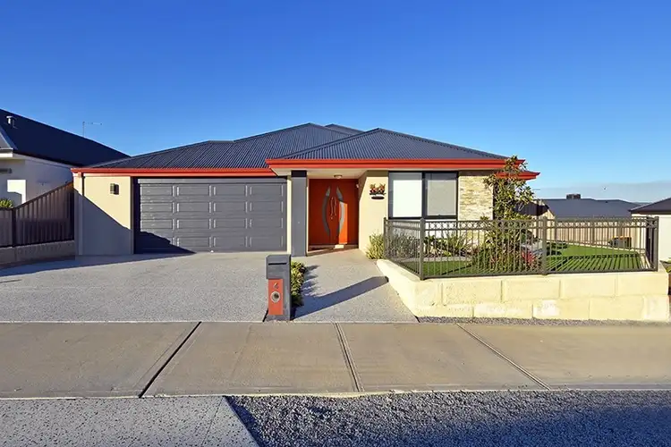 4 Serenity Way, Aveley WA 6069
