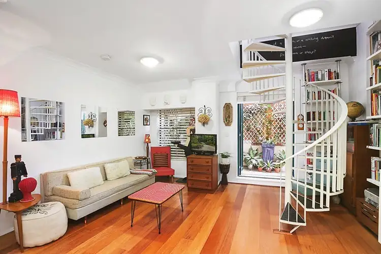 7-17 Sinclair Street