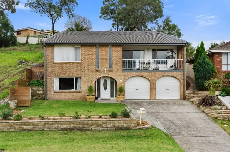 6 Robert Street, Kanahooka NSW 2530