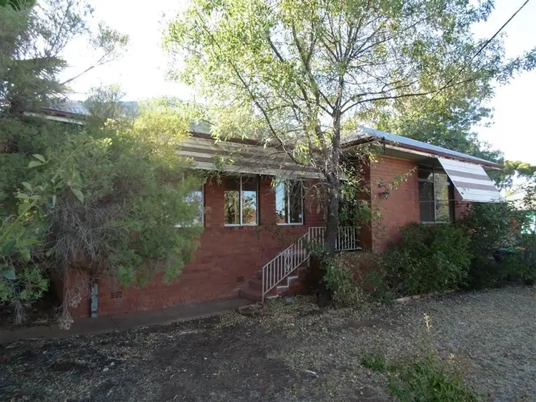 61 High Street, Parkes NSW 2870