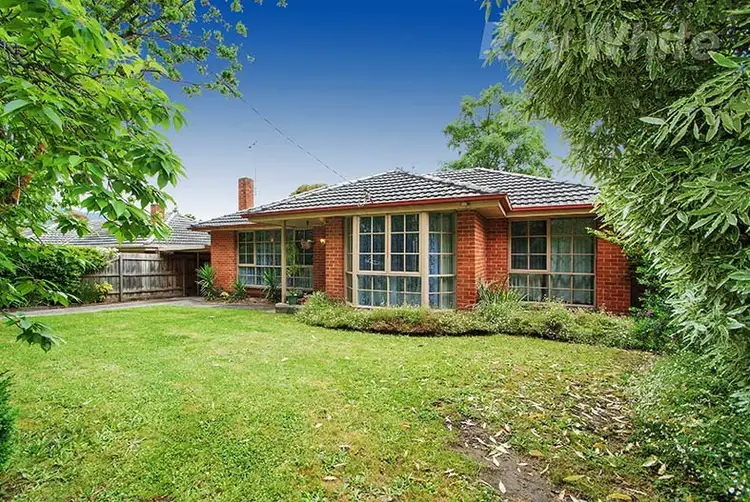 94 CAMBRIDGE Road, Kilsyth VIC 3137