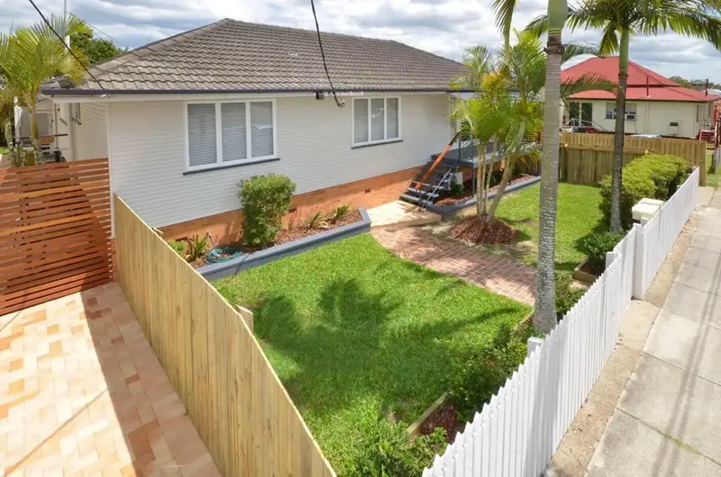 Main view of Homely unit listing, 5/11 Henry Street, Greenslopes QLD 4120