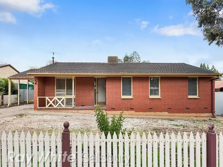4 Carrama Crescent, Munno Para SA 5115