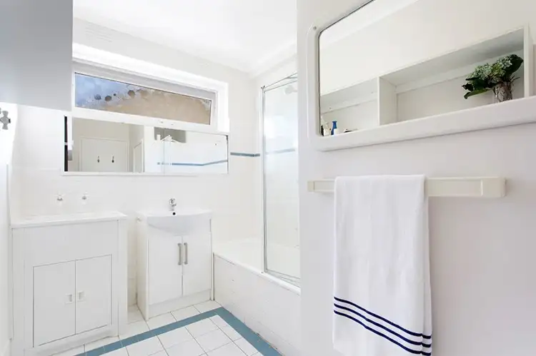 Seventh view of Homely apartment listing, 1/9 Ormond Road, Ormond VIC 3204