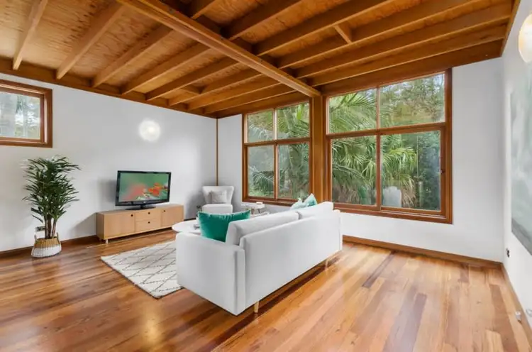 14 Lower Coast Road, Stanwell Park NSW 2508