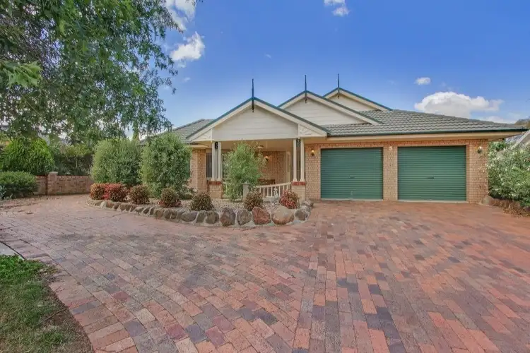 5 Oakwood Avenue, Goulburn NSW 2580