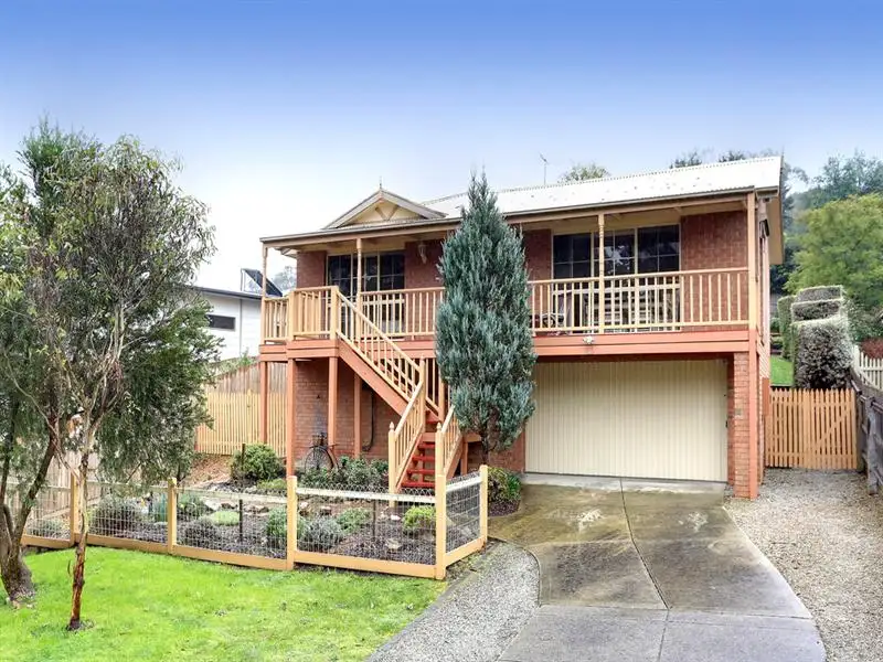 Main view of Homely house listing, 6 Leigh Close, Lilydale VIC 3140