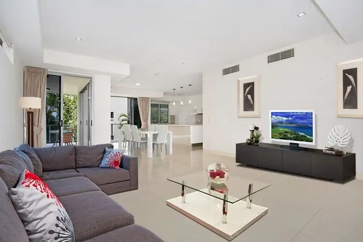 Second view of Homely unit listing, 2 17 Anne Avenue, Broadbeach QLD 4218