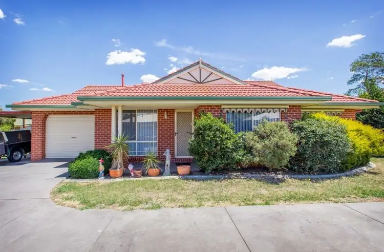 1/10 Rachel Court, Lavington NSW 2641