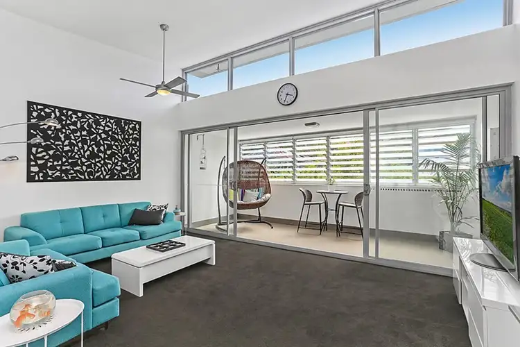 Main view of Homely unit listing, 10/299 Condamine Street, Manly Vale NSW 2093