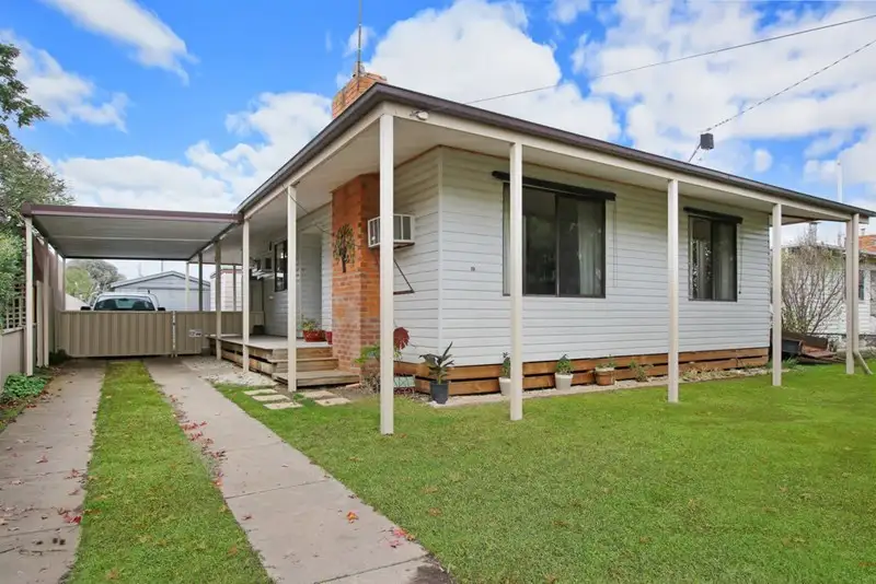 Main view of Homely house listing, 19 Royal Avenue, Benalla VIC 3672