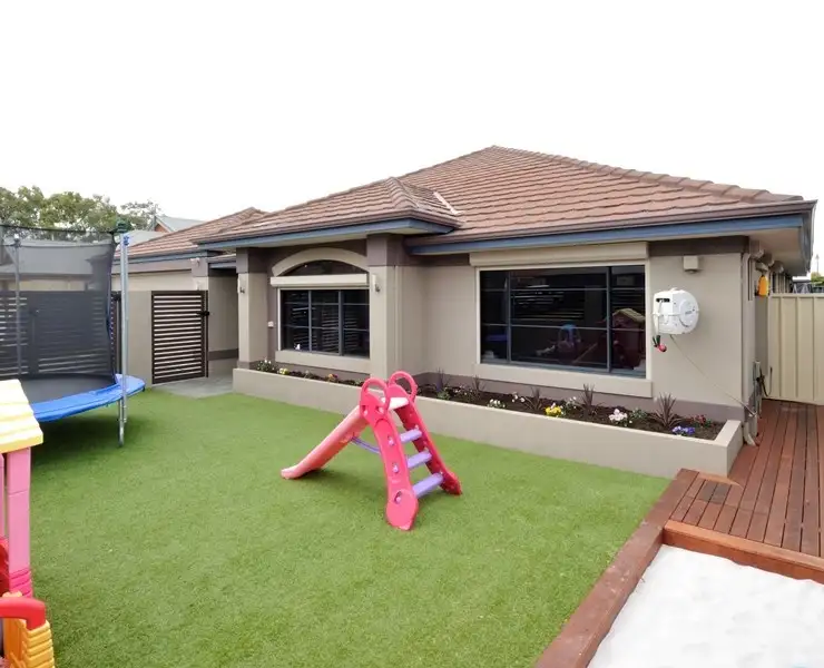 Second view of Homely house listing, 7 Lomandra View, Baldivis WA 6171