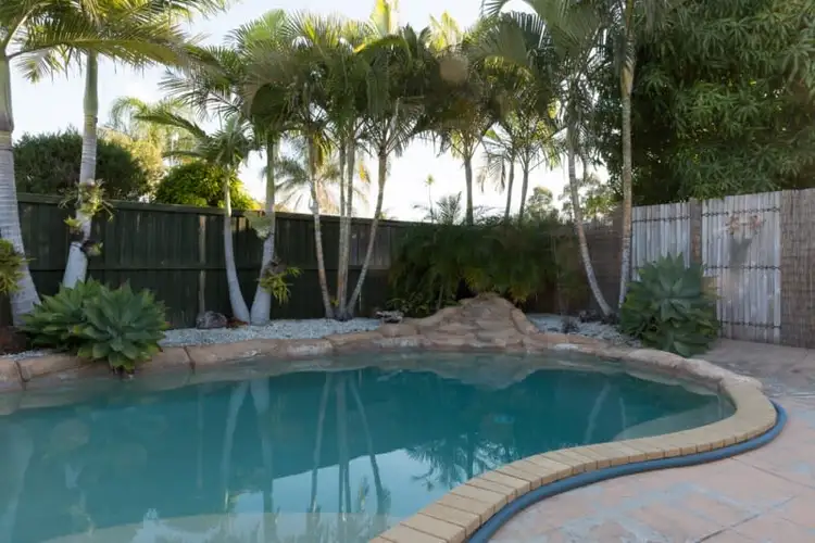 15 Saxon Court, Nerang QLD 4211
