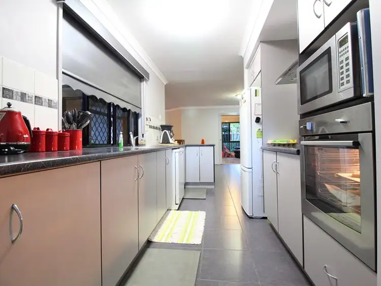 Fifth view of Homely house listing, 16 Forrest Lane, Emerald QLD 4720