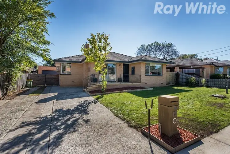 13 Frudal Crescent, Knoxfield VIC 3180