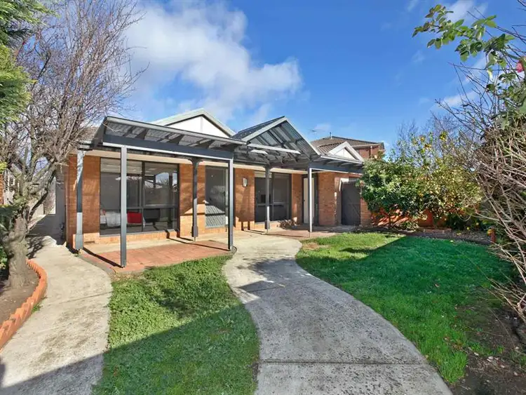 29 Lady Penrhyn Avenue, Mill Park VIC 3082
