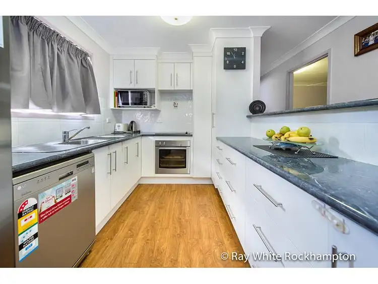 50 Wackford Street, Park Avenue QLD 4701