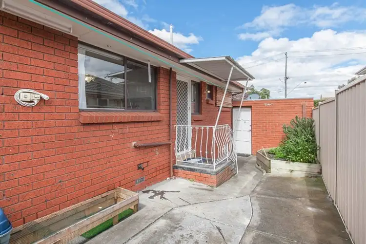 Seventh view of Homely unit listing, 2/102 Rathcown Road, Reservoir VIC 3073
