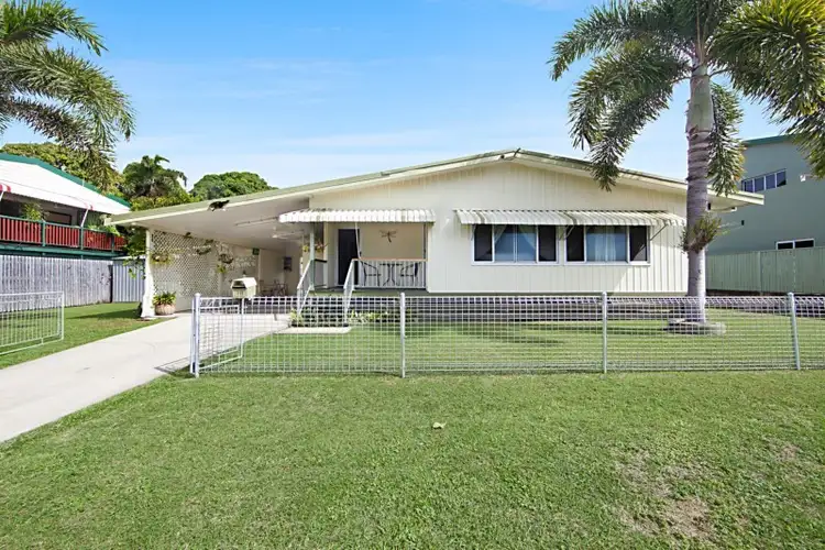 11 Mabin Street, Mundingburra QLD 4812