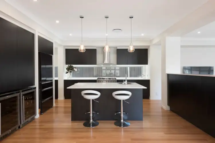 Sixth view of Homely house listing, 4 Kenilworth Place, Carindale QLD 4152