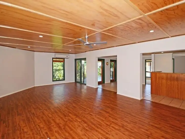 21 Romeck Crescent, Urraween QLD 4655