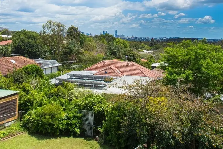14 Thornycroft Street, Tarragindi QLD 4121