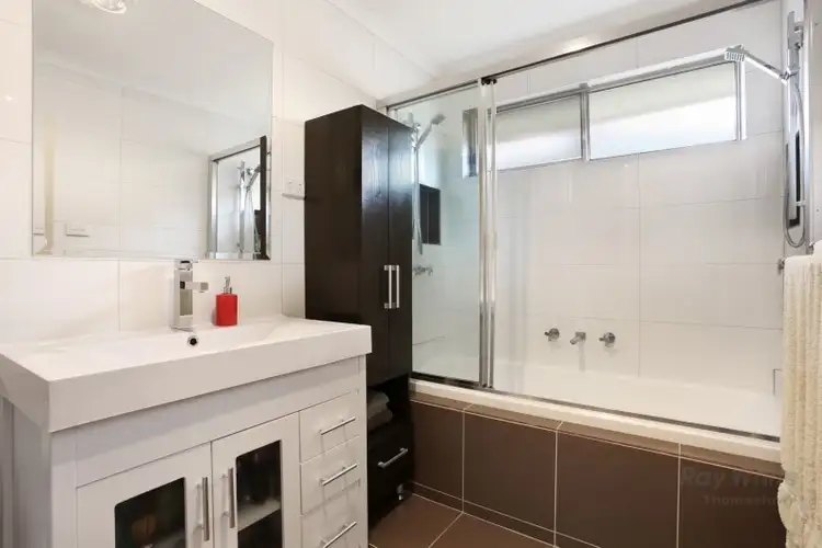 Sixth view of Homely house listing, 8 Orchid Court, Lalor VIC 3075