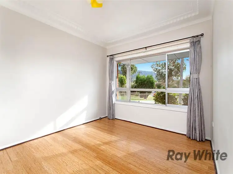 Sixth view of Homely house listing, 22 Ellengowan Crescent, Fairy Meadow NSW 2519