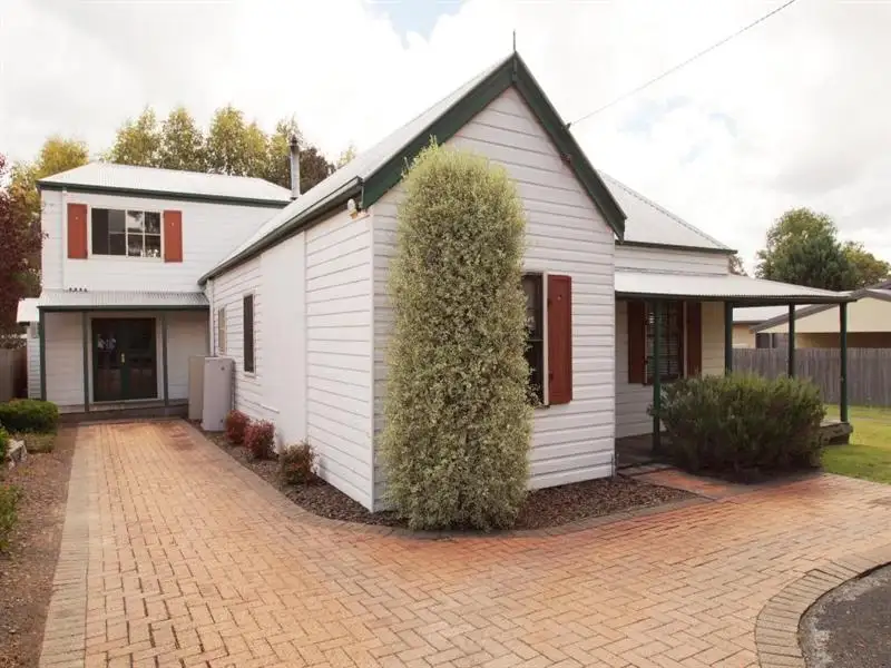 Main view of Homely house listing, 156 Allingham Street, Armidale NSW 2350