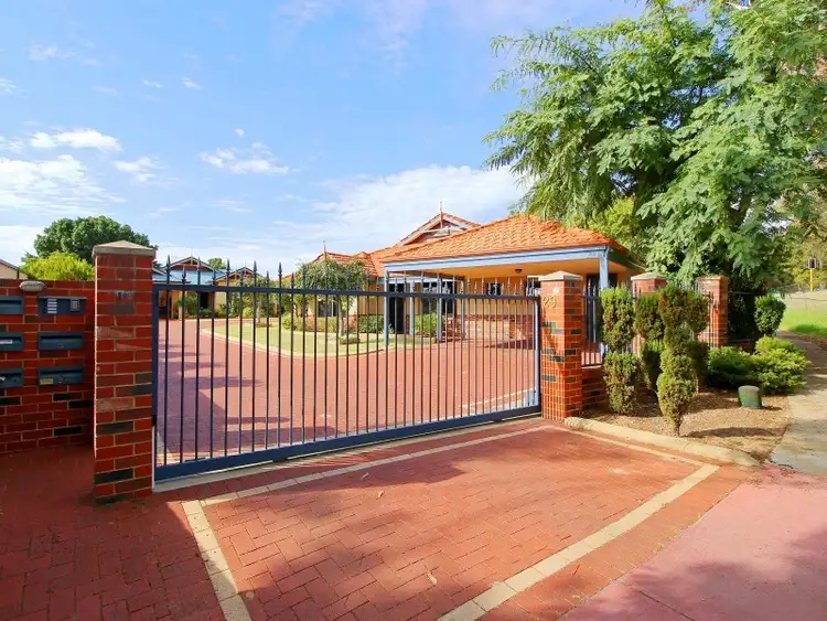 Second view of Homely house listing, 5/29 Kanowna Avenue, Ascot WA 6104