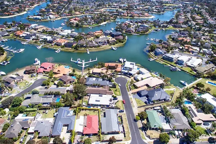 242 Gladesville Boulevard, Patterson Lakes VIC 3197