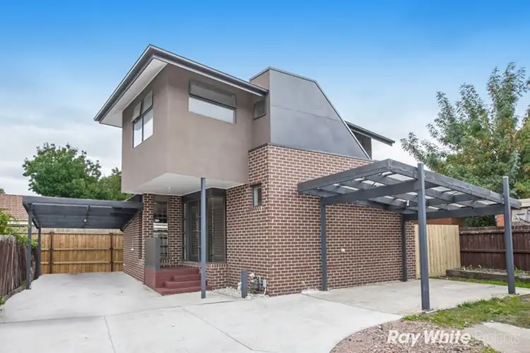 Main view of Homely townhouse listing, 2/18 Laurel Street, Preston VIC 3072