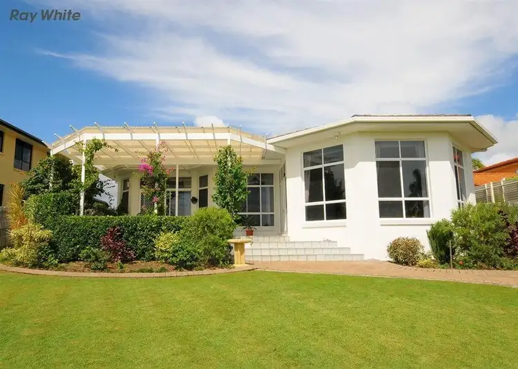 27 Royal Drive, Kawungan QLD 4655