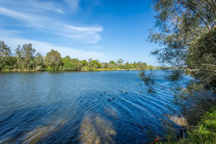 24 Emerton Crescent, Robina QLD 4226