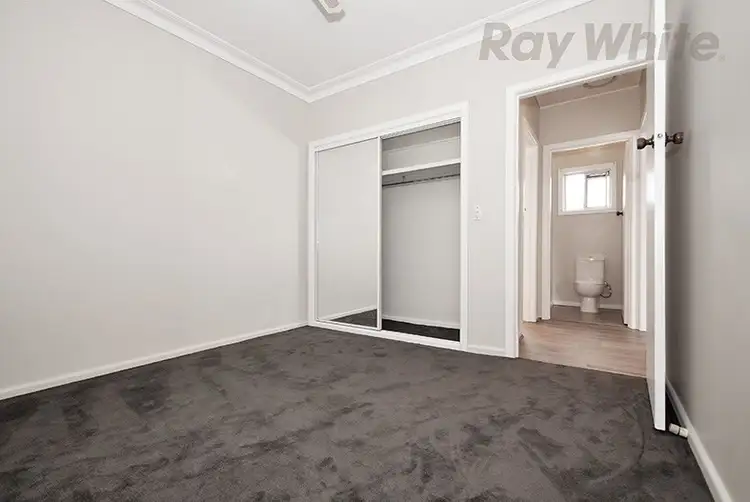 Fifth view of Homely unit listing, 2/31 BAYSWATER Road, Croydon VIC 3136