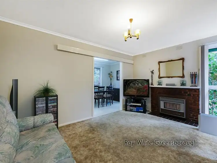 Seventh view of Homely house listing, 2 Leslie Court, Lower Plenty VIC 3093