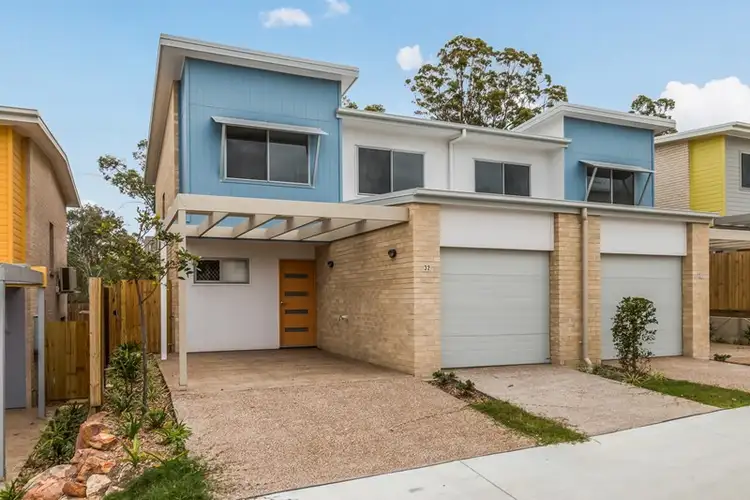 Second view of Homely townhouse listing, 32/30 Taylor Place, Mackenzie QLD 4156