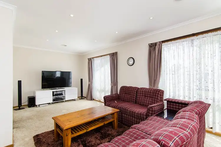 Third view of Homely house listing, 5 Seymour Close, Grovedale VIC 3216