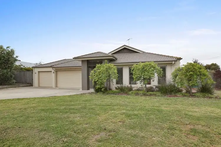 Main view of Homely house listing, 6-7 Champagne Court, Waurn Ponds VIC 3216
