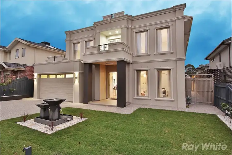 11 Fernhurst Drive, Glen Waverley VIC 3150