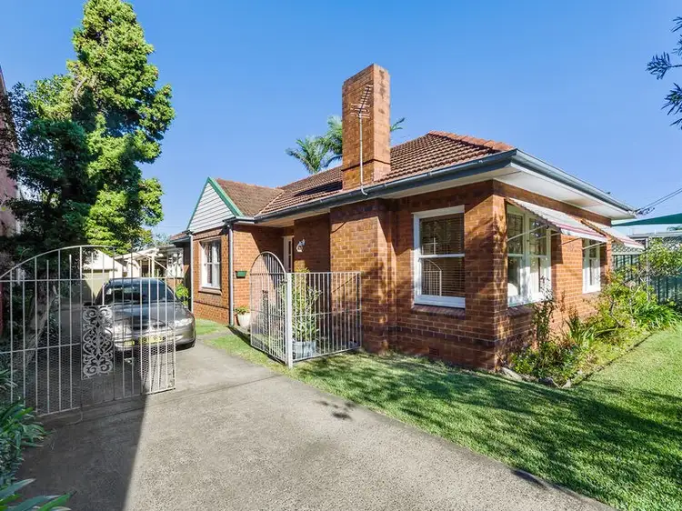 430 Princes Highway, Corrimal NSW 2518