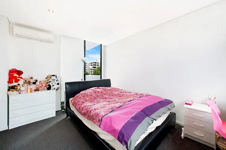 Sixth view of Homely apartment listing, 1 Aqua Street, Southport QLD 4215