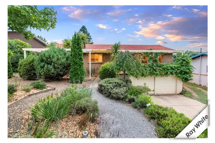 15 Gillespie Street, Weetangera ACT 2614