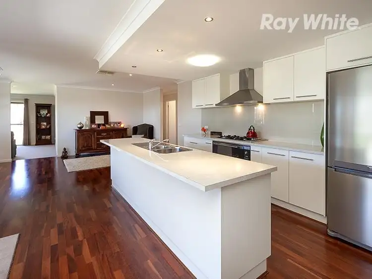 Fourth view of Homely house listing, 7 Lawson Circuit, Lavington NSW 2641