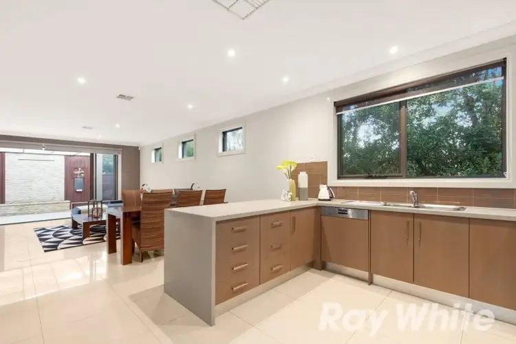 Fourth view of Homely house listing, 3 Terrara Court, Vermont South VIC 3133