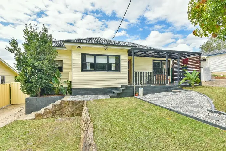 14 Bundarra Road, Campbelltown NSW 2560