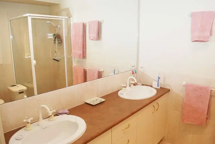 Sixth view of Homely house listing, 15 Dillagar Place, Springdale Heights NSW 2641