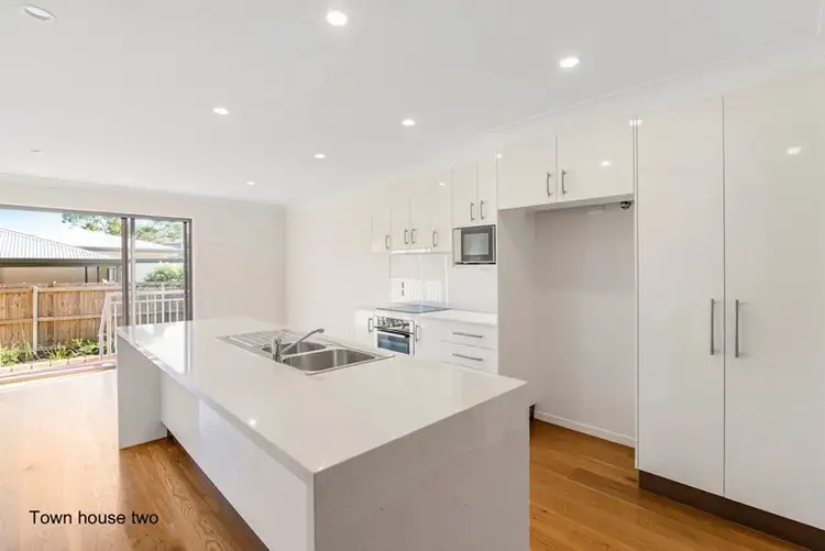 Seventh view of Homely house listing, 2/3 Wilpark Crescent, Currumbin Waters QLD 4223