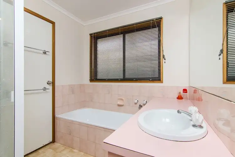 Sixth view of Homely house listing, 5 Seymour Close, Grovedale VIC 3216